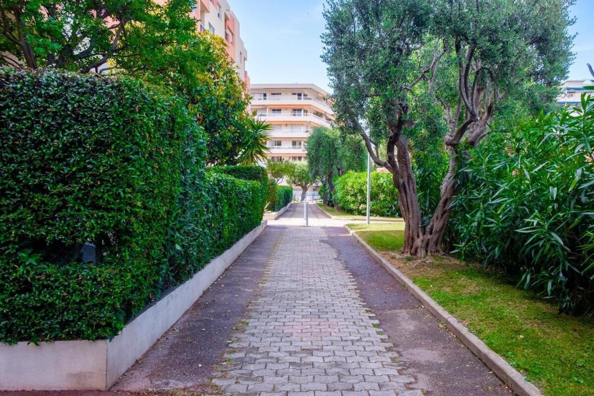شقة Le Riviera ~ Jardin ~ Parking ~ Climatisation كانيو سور مير المظهر الخارجي الصورة